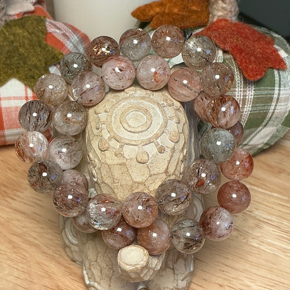 Red Rutilated Quartz 12mm - Picture 2 of 3